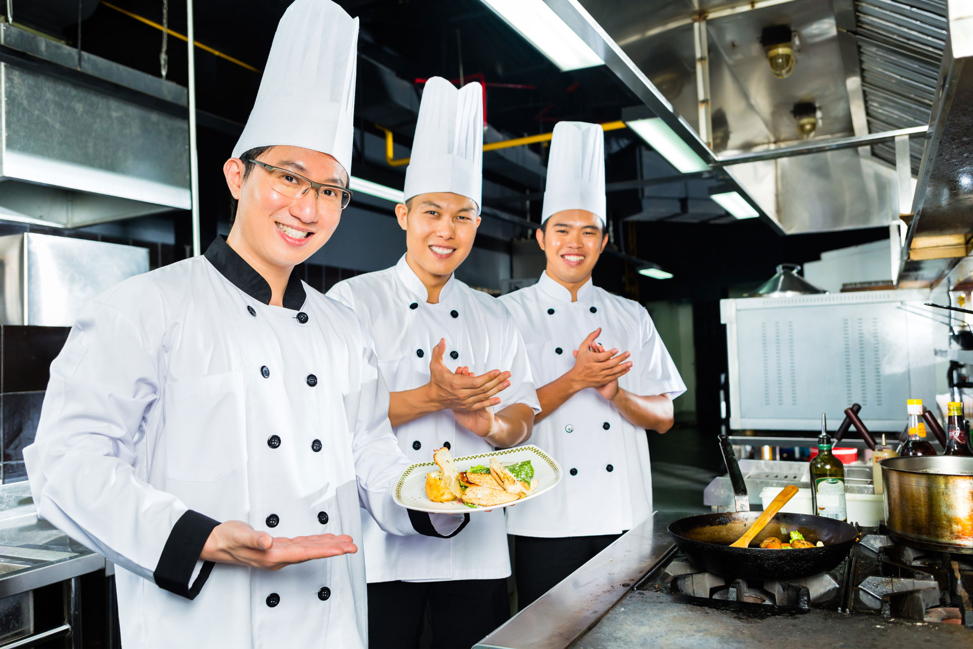 mein shiff, seachefs, cruise line, Sri Dewi Baruna, la grenouille culinary institute, chef cook, waiter, waitress, career, hospitality 75